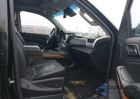 2018 Chevrolet Suburban Premier z USA, uszkodzony, nr VIN 1GNSKJKC7JR184079